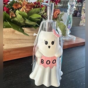 Summerween Kauai Cute Ghost Boo Soap Dispenser - White & Pink
